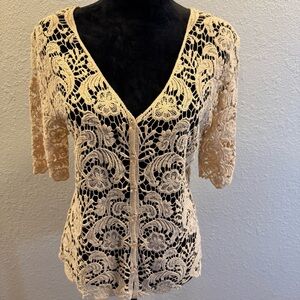 Chic Crochet Lace Blouse in Cream read!